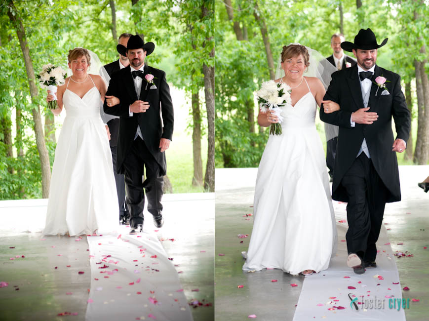 Tulsa Wedding Photographer - John & Heather