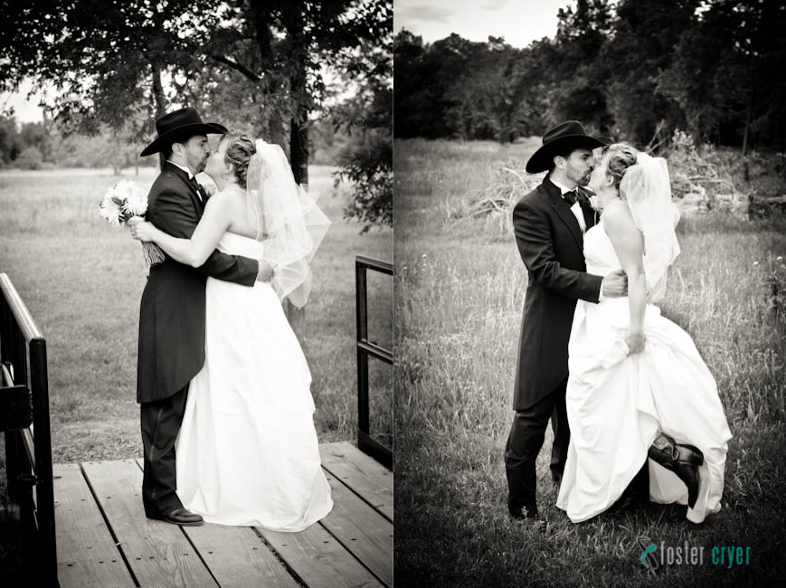 Tulsa Wedding Photographer - John & Heather