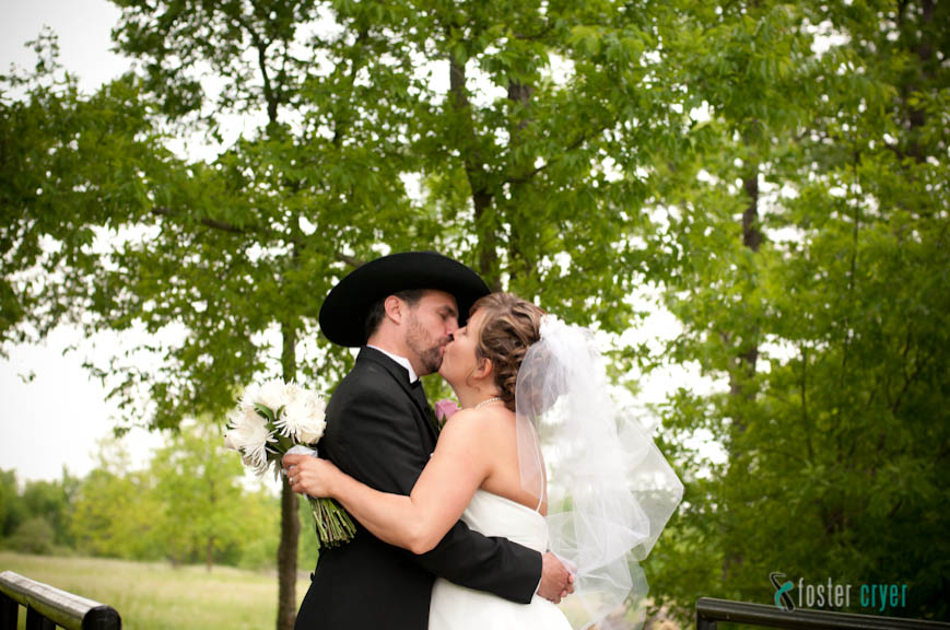 Tulsa Wedding Photographer - John & Heather