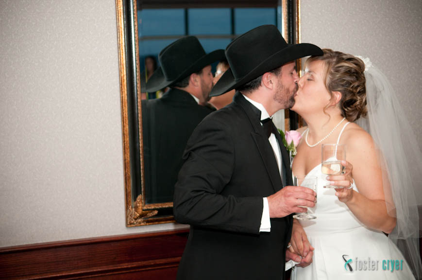 Tulsa Wedding Photographer - John & Heather
