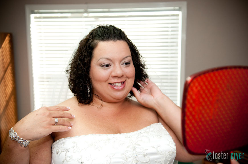Anthony + Gigi :: Collinsville Wedding
