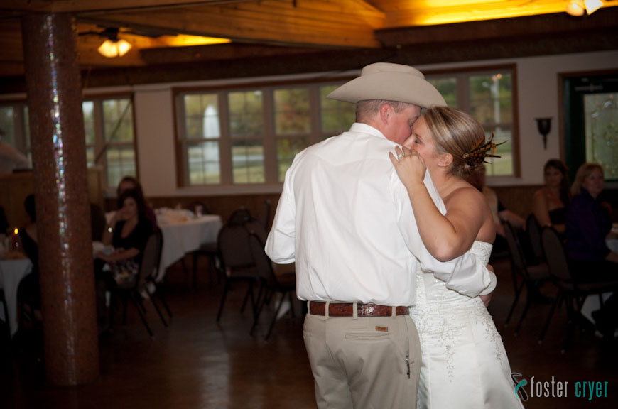 Blake + Haley :: Stillwater Wedding (White Barn Estates)