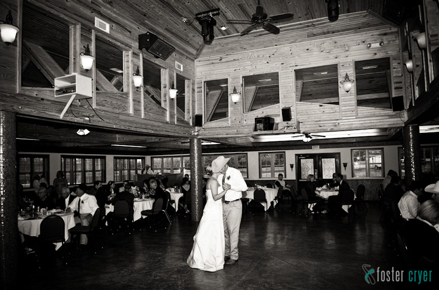 Blake + Haley :: Stillwater Wedding (White Barn Estates)