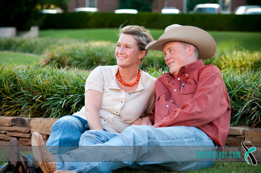Blake + Haley :: Stillwater Engagement Photos