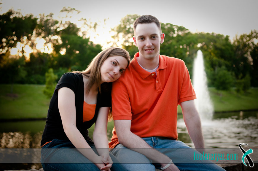 Jonathon + Megan :: Engagement (Irving, TX)