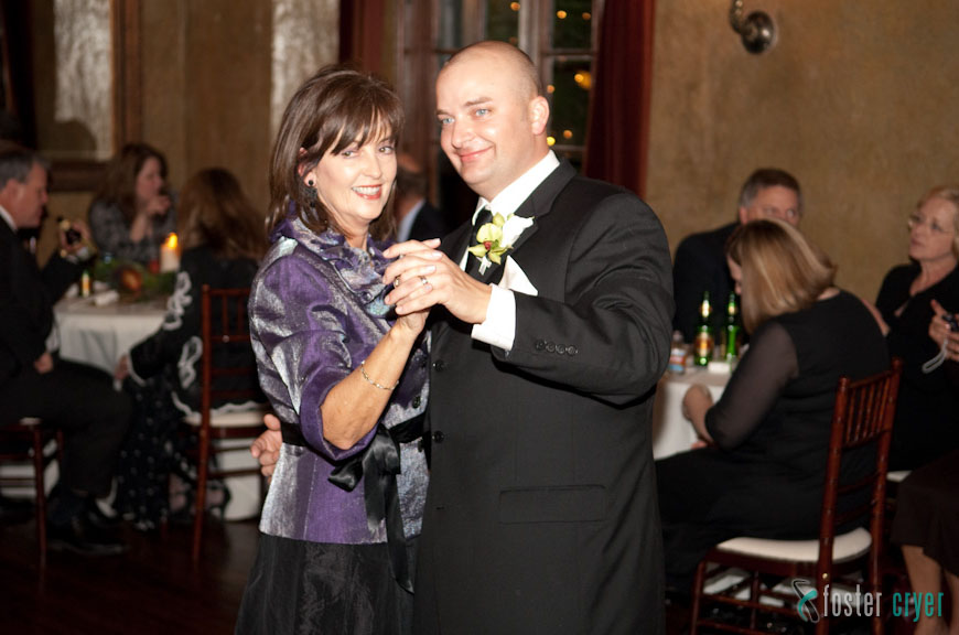 Doug + Amanda (Dresser Mansion - Tulsa Wedding)